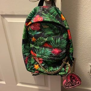 victoria’s secret backpack